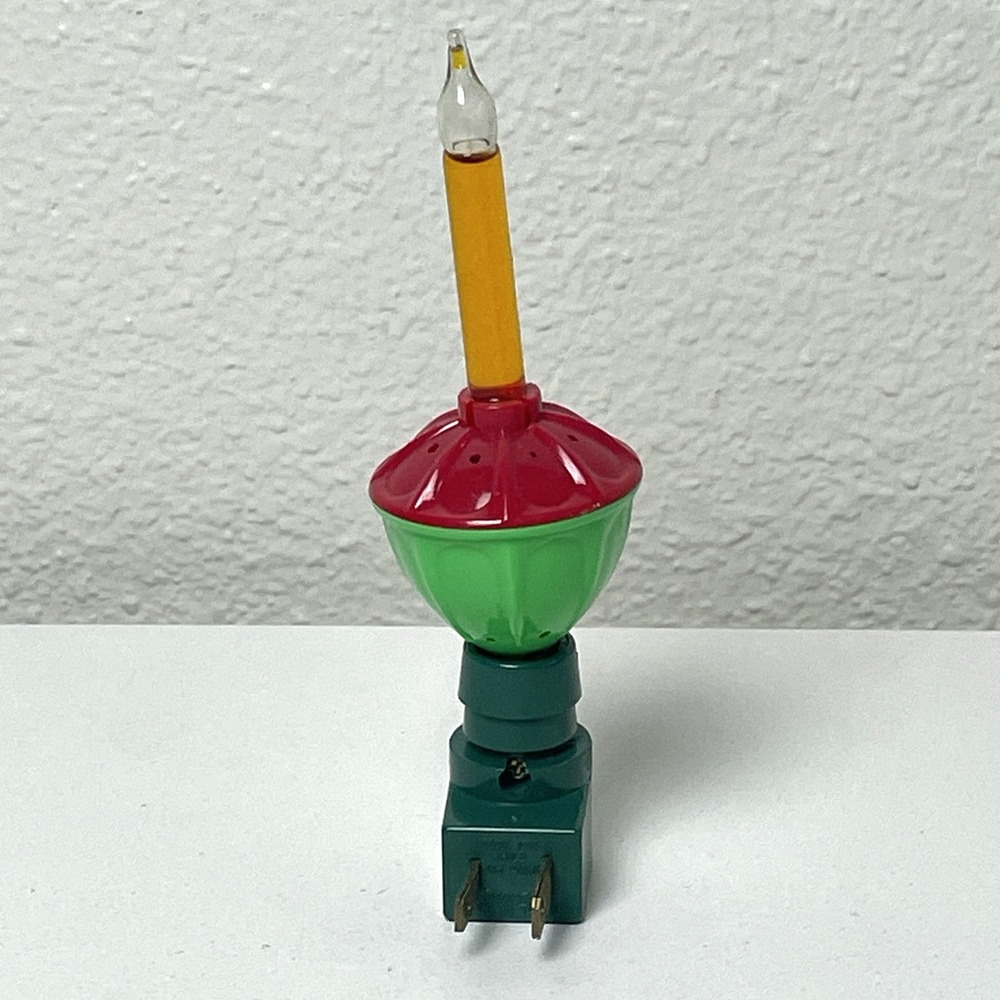 Christmas Plug In Night Light with On/Off Switch Tested Works Excellent - Picture 4 of 9